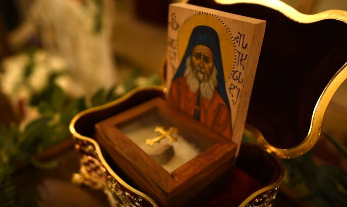 RELICS OF ST. JOSEPH THE HESYCHAST GIFTED TO WORLD’S FIRST CHURCH NAMED IN HIS HONOR (+VIDEO)