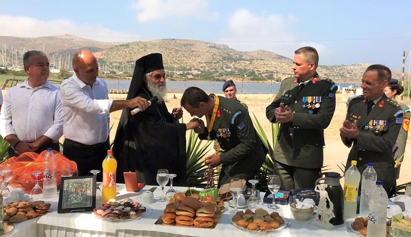 Ο Μητροπολίτης Λέρου ευλόγησε την αλλαγή Διοίκησης του 588 Τάγματος Εθνοφυλακής (ΦΩΤΟ)