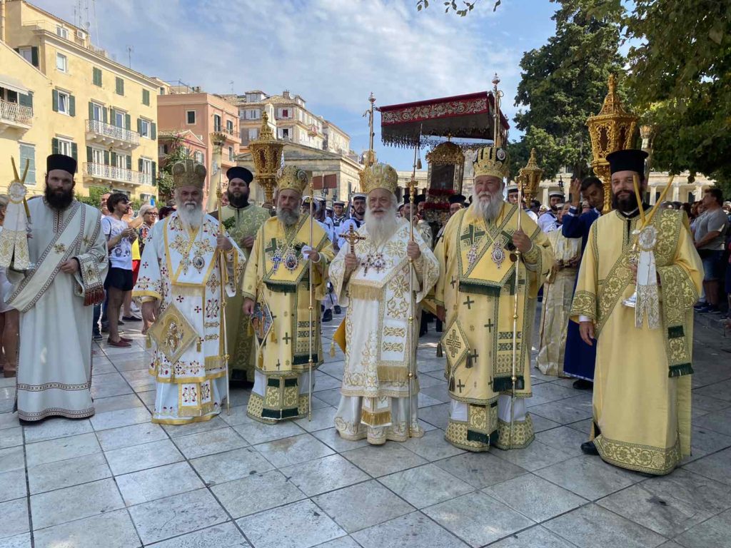Κέρκυρα: Λιτάνευση του Ιερού Σκηνώματος του Αγίου Σπυρίδωνος