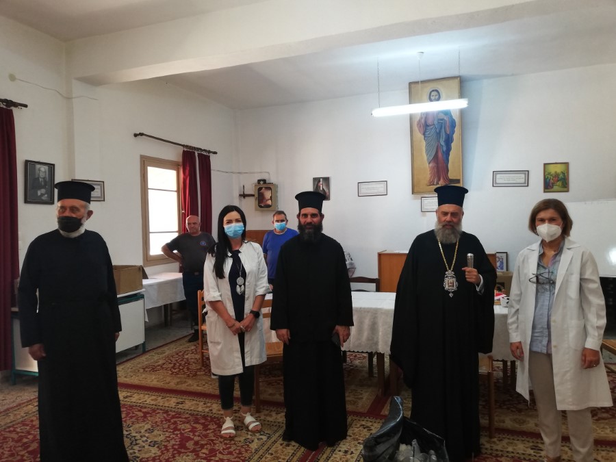 Αιμοληψία στο Εκκλησιαστικό Ίδρυμα της Μητρόπολης Θεσσαλιώτιδος την ημέρα γιορτής του Προστάτη του