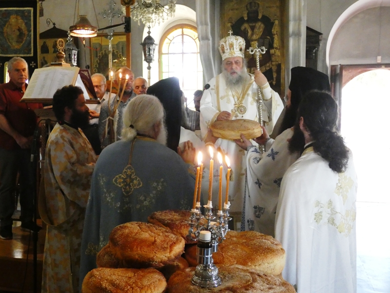 Πάρος: Η εορτή του Αγίου Ιωσήφ του Ησυχαστού στην γενέτειρά του (ΦΩΤΟ)