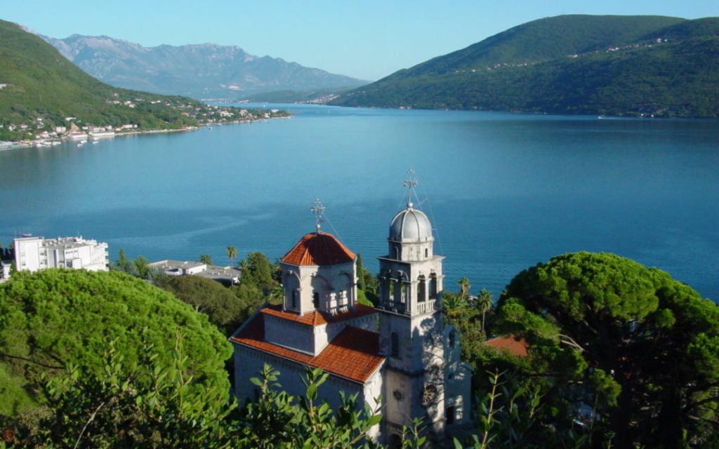Στο Μαυροβούνιο ο Πατριάρχης Σερβίας για την Κοίμηση της Θεοτόκου