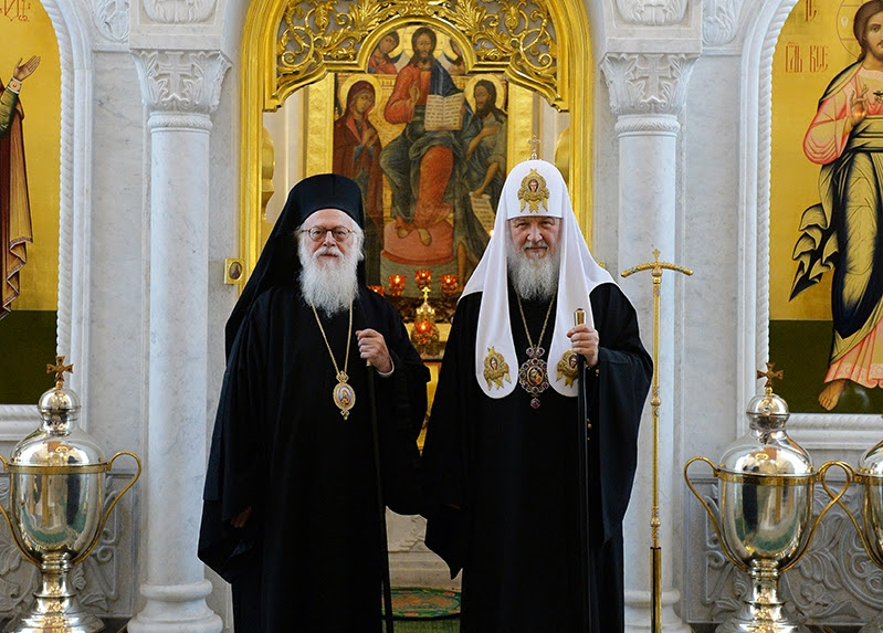 Ευχές του Πατριάρχη Μόσχας στον Αρχιεπίσκοπο Αλβανίας για τα 30 χρόνια από την ενθρόνιση