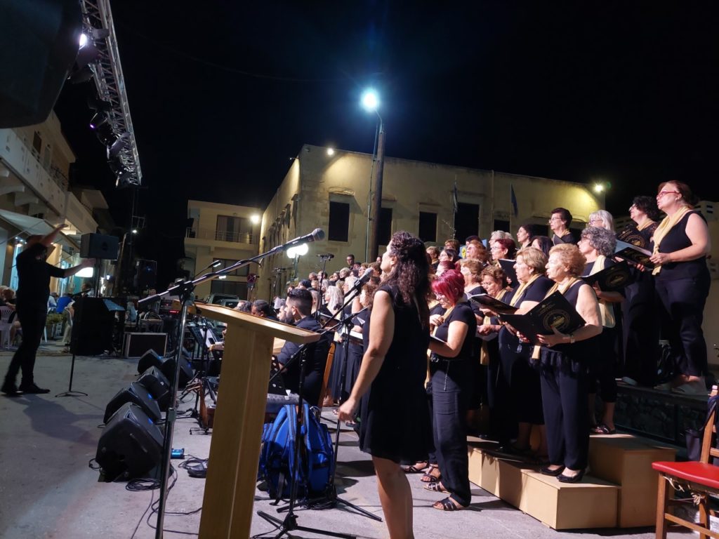 Άκρως επιτυχημένη η εκδήλωση στην Κίσαμο για τα 100 χρόνια από τη Μικρασιατική Καταστροφή