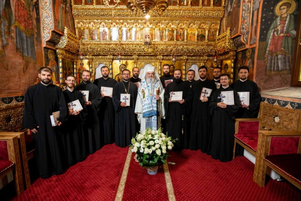 Hirotesii întru duhovnic la paraclisul Reședinței Patriarhale