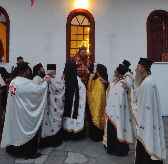 Πανηγυρικός Εσπερινός στο Παρεκκλήσιο του Αγίου Φανουρίου της Ι. Μητρόπολης Πολυανής