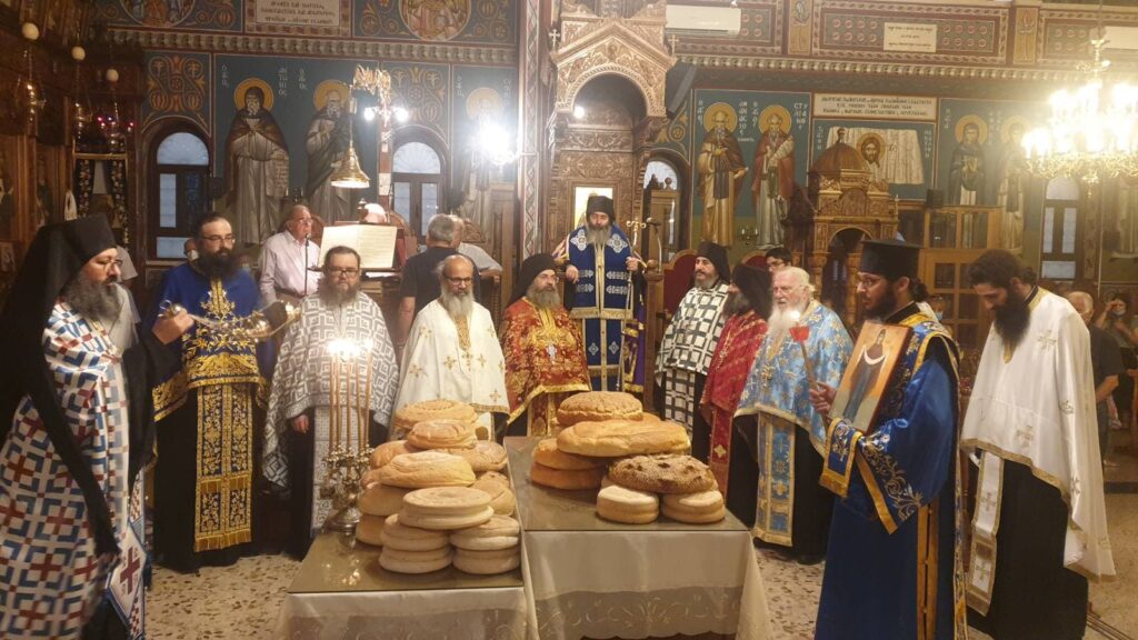 Η Κύπρος τιμά την Αγία Ζώνη