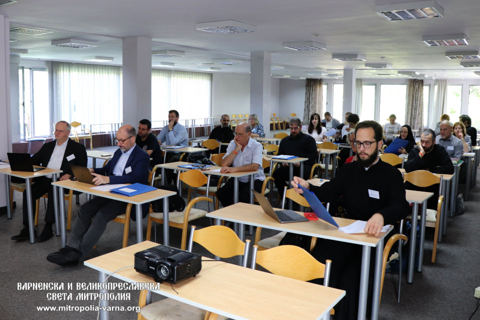 Откриване на Деветия международен симпозиум Изток-Запад на новозаветните учени в град Варна