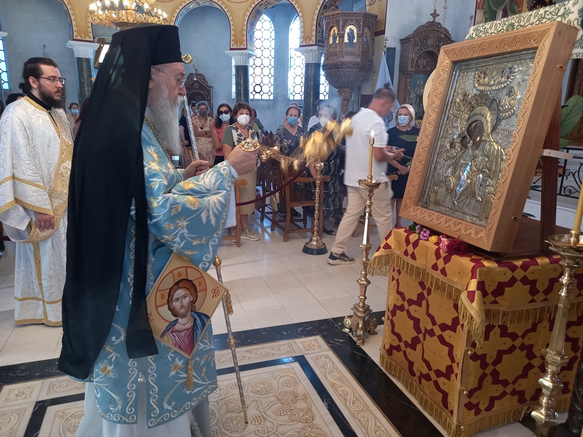 Στον Άγιο Γεώργιο Νέου Ψυχικού για τα 100 χρόνια από τη Μικρασιατική Καταστροφή ο Μητροπολίτης Κορίνθου