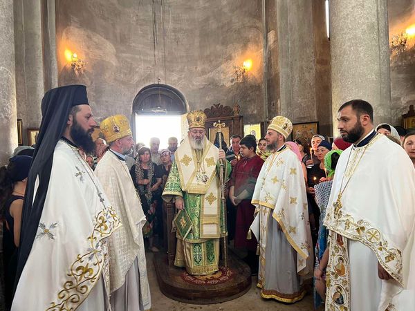 მისმა ყოვლადუსამღვდელოესობამ, მარგვეთისა და უბისის ეპისკოპოსმა მელქისედეკმა (ხაჩიძე), მარიამობის – ყოვლადწმინდა ღვთისმშობლის მიძინების დღესასწაულთან დაკავშირებით, საზეიმო ლიტურგია აღავლინა