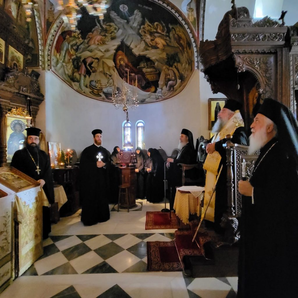 Αρχιεπίσκοπος Κρήτης και Μητροπολίτες Ύδρας και Λήμνου στην Ιερά Μονή Αγίων Πάντων Σπετσών