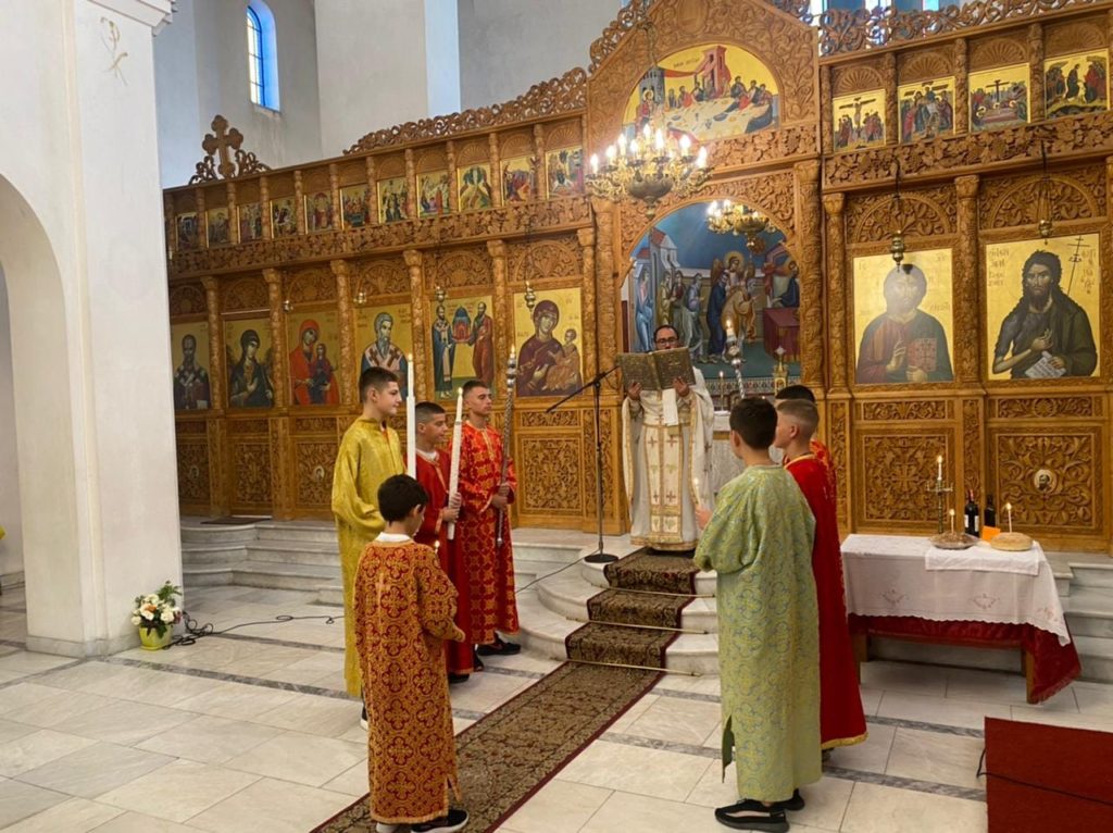 E Diela para Lartësimit të Kryqit të Nderuar