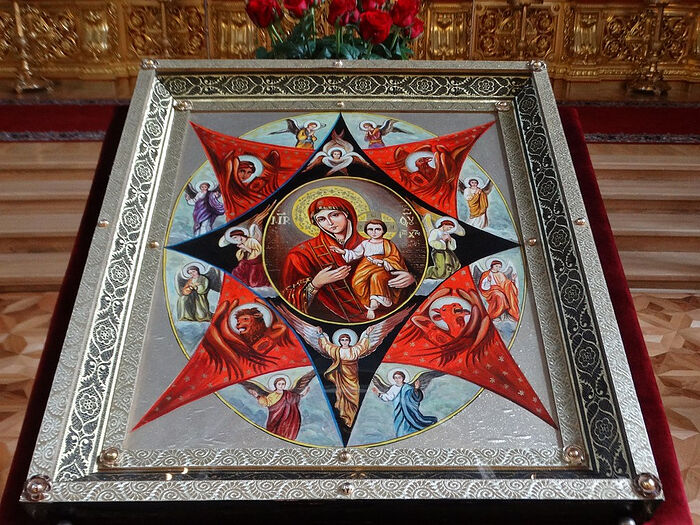 КУБАНСКИЕ СОТРУДНИКИ МЧС ПРОСЯТ ПОМОЩИ У БОЖИЕЙ МАТЕРИ