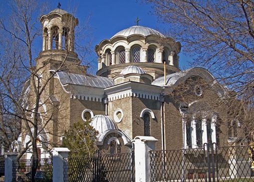 Започна записването за просветните курсове в Енорийския център на храм „Покров Богородичен“ в София