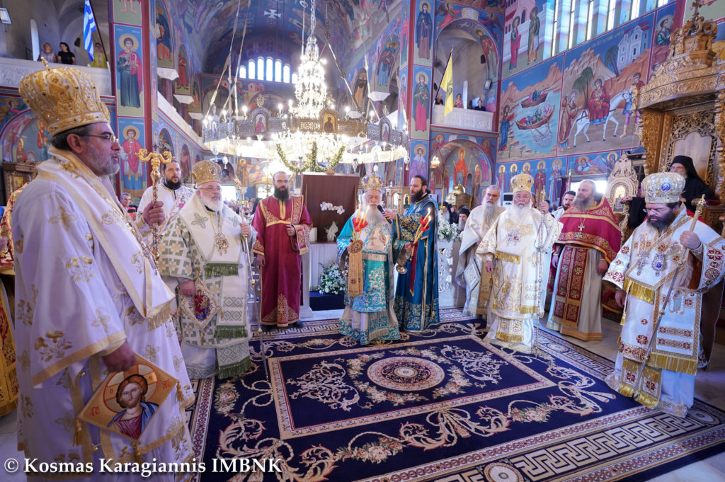 Κομοτηνή: Συλλείτουργο ενώπιον της Ιεράς Εικόνας της Παναγίας του «Άξιον Εστίν»