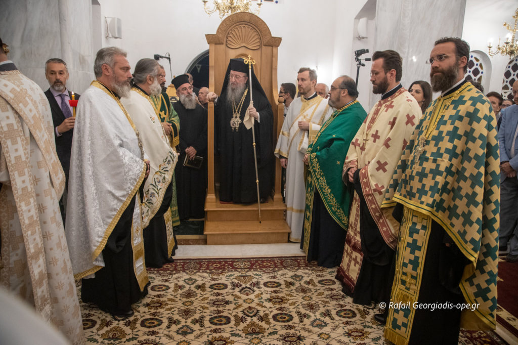 Εσπερινός της Υψώσεως του Τιμίου Σταυρού στη Μητρόπολη Θεσσαλονίκης