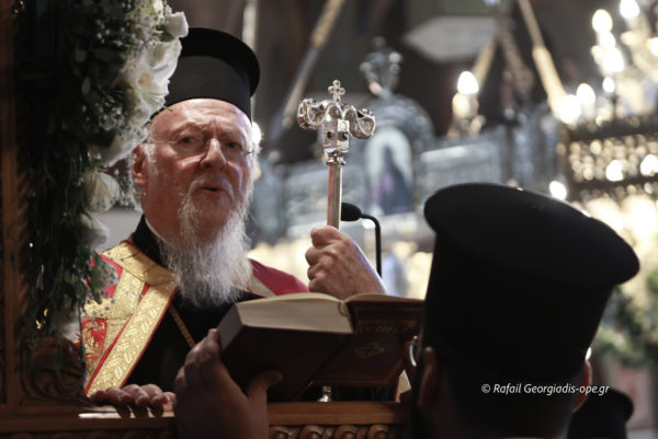 Ecumenical Patriarch Bartholomew performs Doxology before Holy Icon of Panagia Axion Esti, in NE Greece city of Komotini