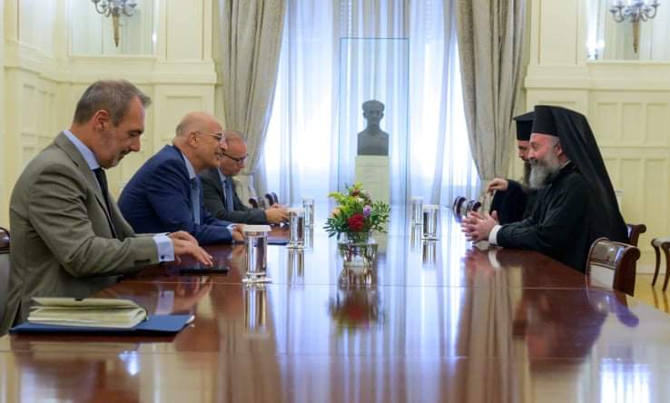 Συνάντηση Αρχιεπισκόπου Αυστραλίας με τον ΥΠΕΞ Νίκο Δένδια