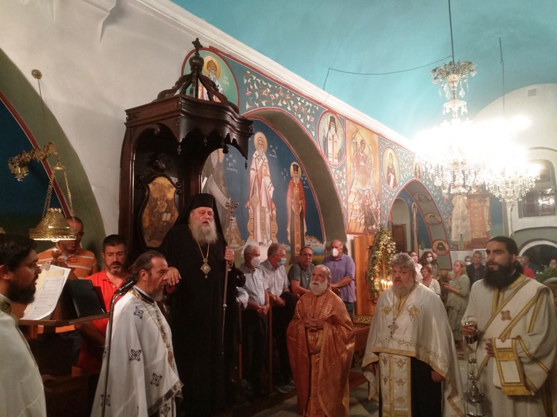 Νάξος: Πανηγυρικός Εσπερινός στο Κεραμί με την ευκαιρία της ανάμνησης του εν Χώναις Θαύματος