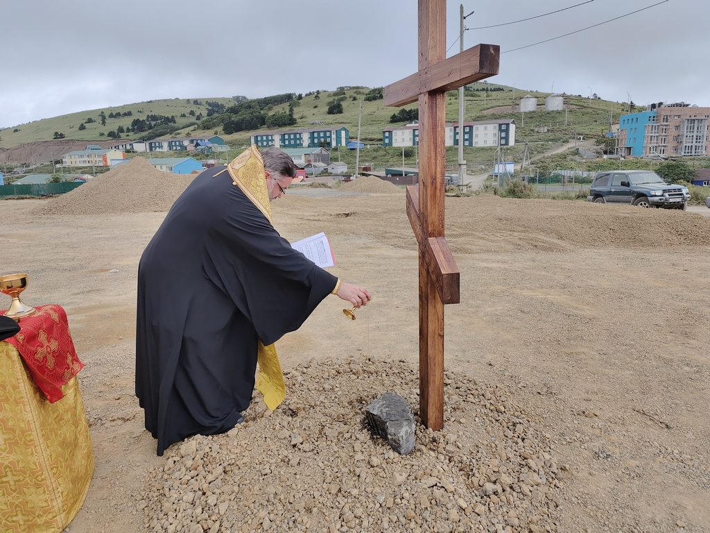 На острове Шикотан Малой гряды Курильских островов заложен храмовый комплекс в честь святителя Тихона, Патриарха Московского
