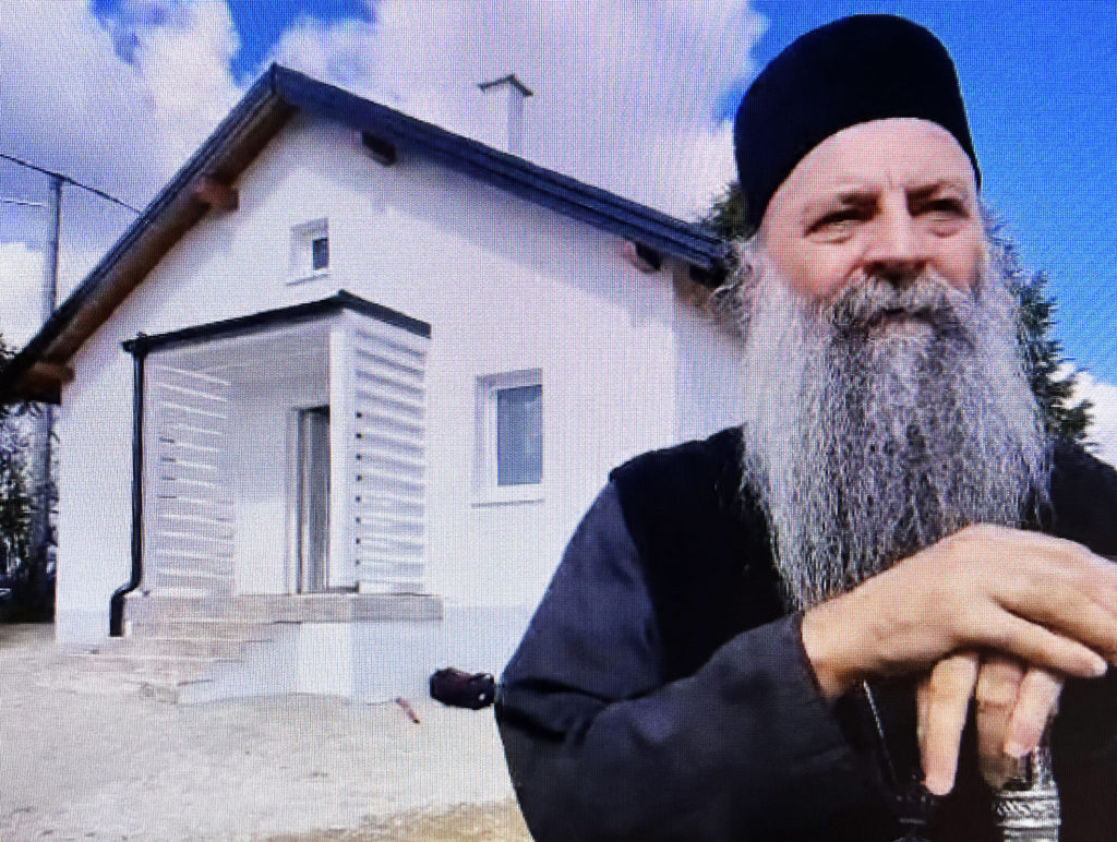 Патријарх Порфирије на Банији: Црква ће наставити да помаже пострадале у земљотресу