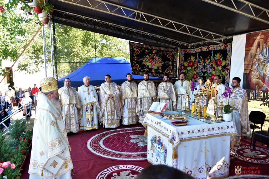 Episcopul Ignatie: A iubi pe cineva, atunci când el te disprețuiește, este deja semnul că ne identificăm cu Hristos