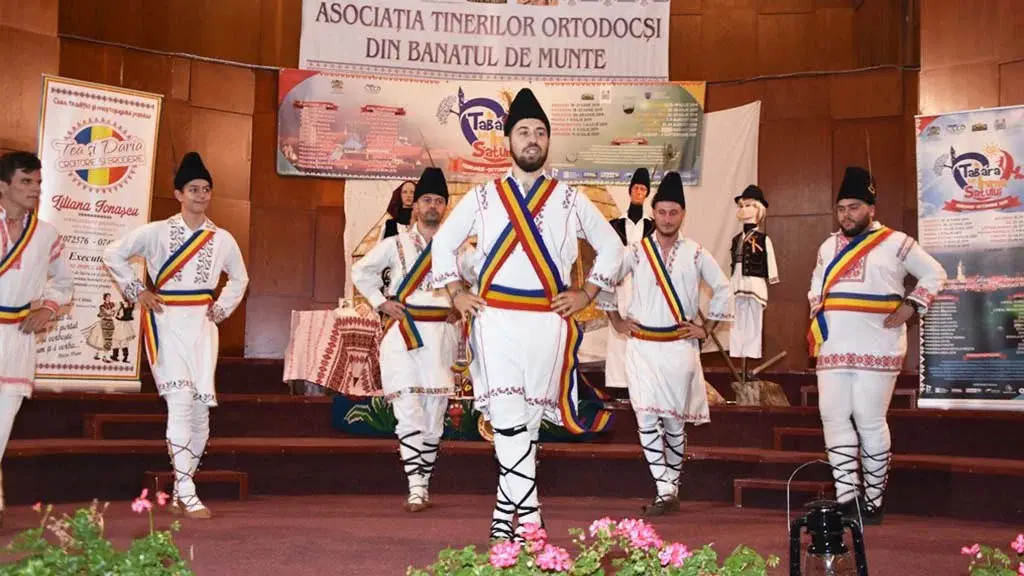 Tinerii ortodocși organizează sâmbătă un festival folcloric la Reșița