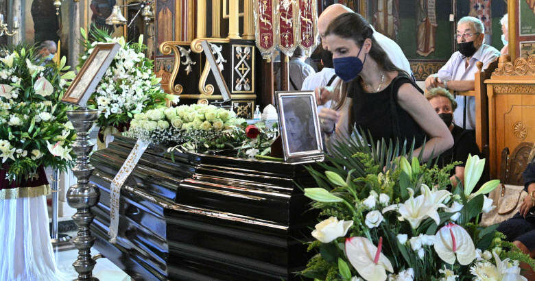 Ειρήνη Παππά: Το τελευταίο αντίο στην “Καρυάτιδα” (ΒΙΝΤΕΟ)