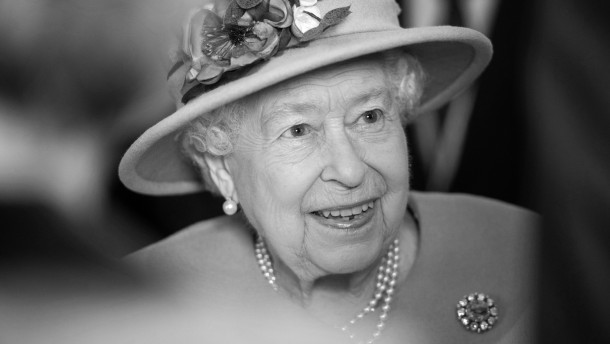 Archbishop of Thyateira & Great Britain Nikitas extends collective condolences to royal family for passing of Queen Elizabeth II