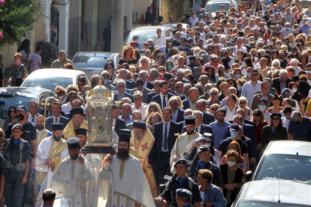 Μεσσηνίας: “Η Μεγαλόχαρη μας καλεί σε διατήρηση της πίστεως” – Λαοθάλασσα πιστών υποδέχθηκε την Παναγία Βουλκανιώτισσα στη Μεσσήνη