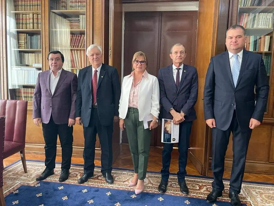 Încep lucrările de reabilitare la sediul Academiei Române din Capitală