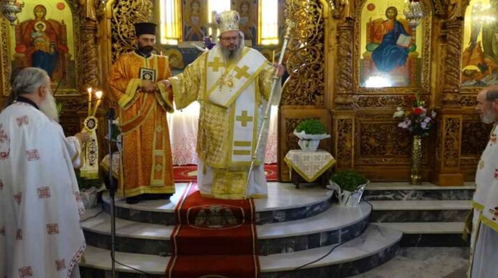 Χειροτονία Διακόνου από τον Μητροπολίτη Λαρίσης