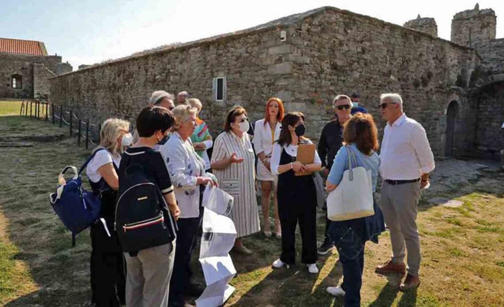 Αυτοψία Λίνας Μενδώνη στο Φρούριο Καβάλας – Προσβάσιμο σε ΑμεΑ 