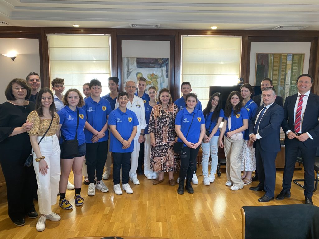 Συνάντηση της Υπουργού Πολιτισμού και Αθλητισμού με νέους της Ελληνικής Κοινότητας της Αυστραλίας