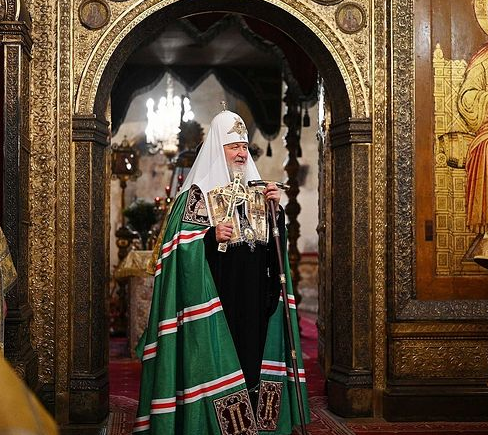 В день памяти святителя Петра Московского Святейший Патриарх Кирилл совершил Литургию в Успенском соборе Московского Кремля