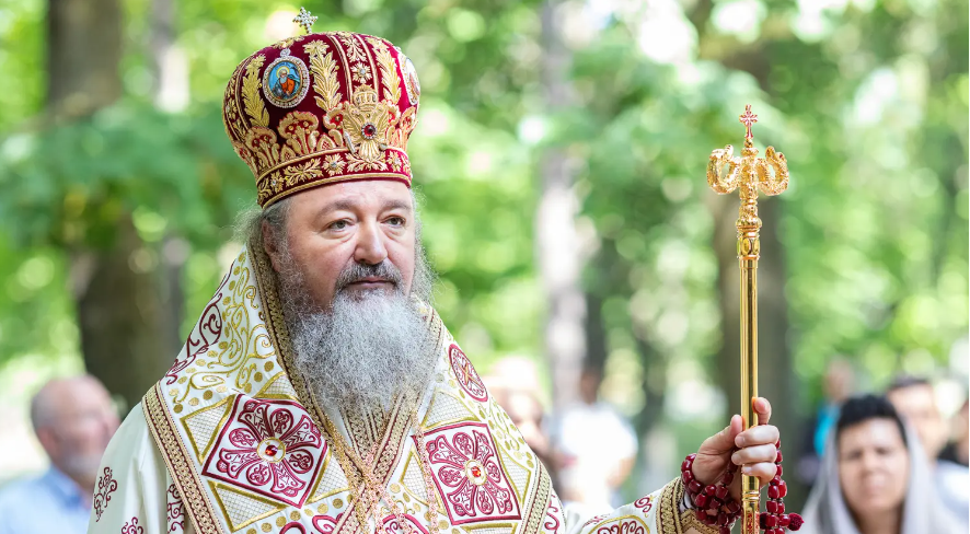 Episcopul Daciei Felix de Ziua Limbii Române: Limba română a crescut și s-a dezvoltat în «tinda» Bisericii