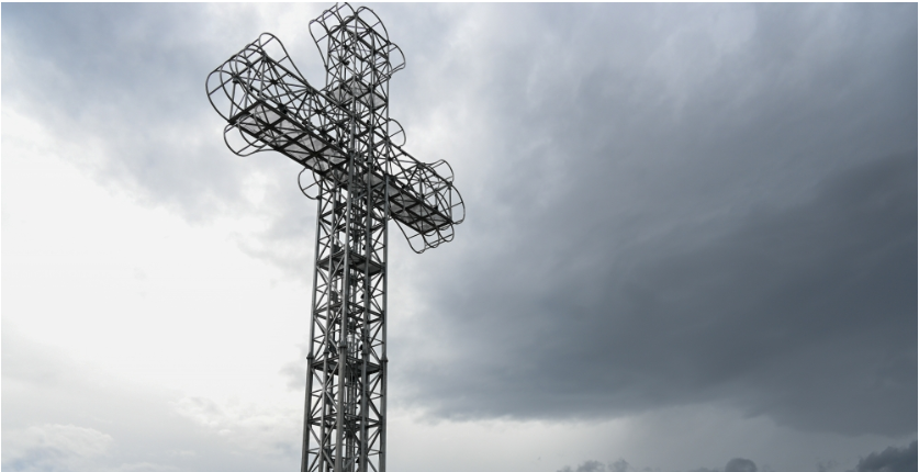Giant metallic Cross erected in central-western Bulgaria