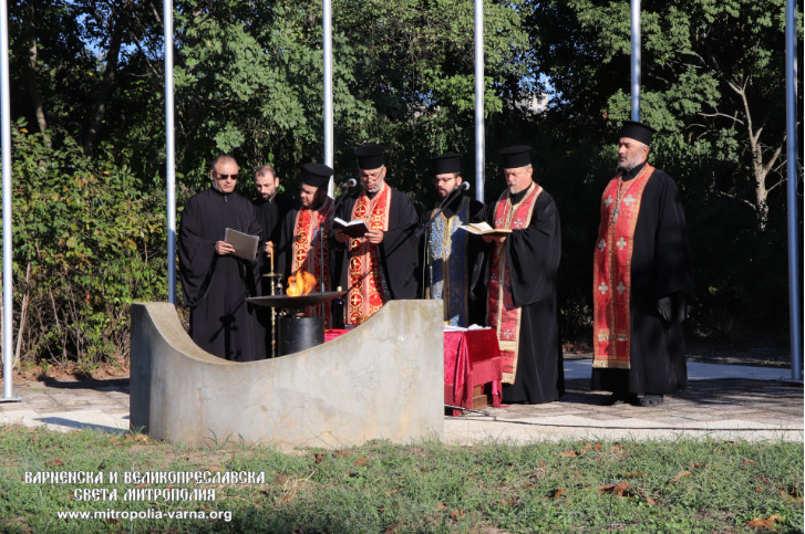 Честване на Деня на Добрич и навършването на 82 години от възвръщането на Южна Добруджа към България