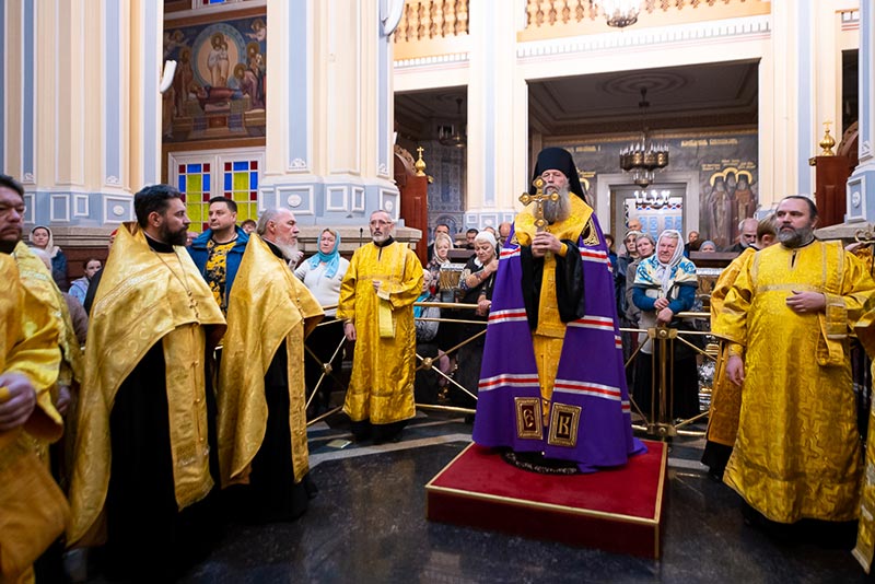 Завершилось пребывание ковчега с мощами преподобного Сергия Радонежского в Казахстане. Святыне поклонилось свыше 62 000 человек