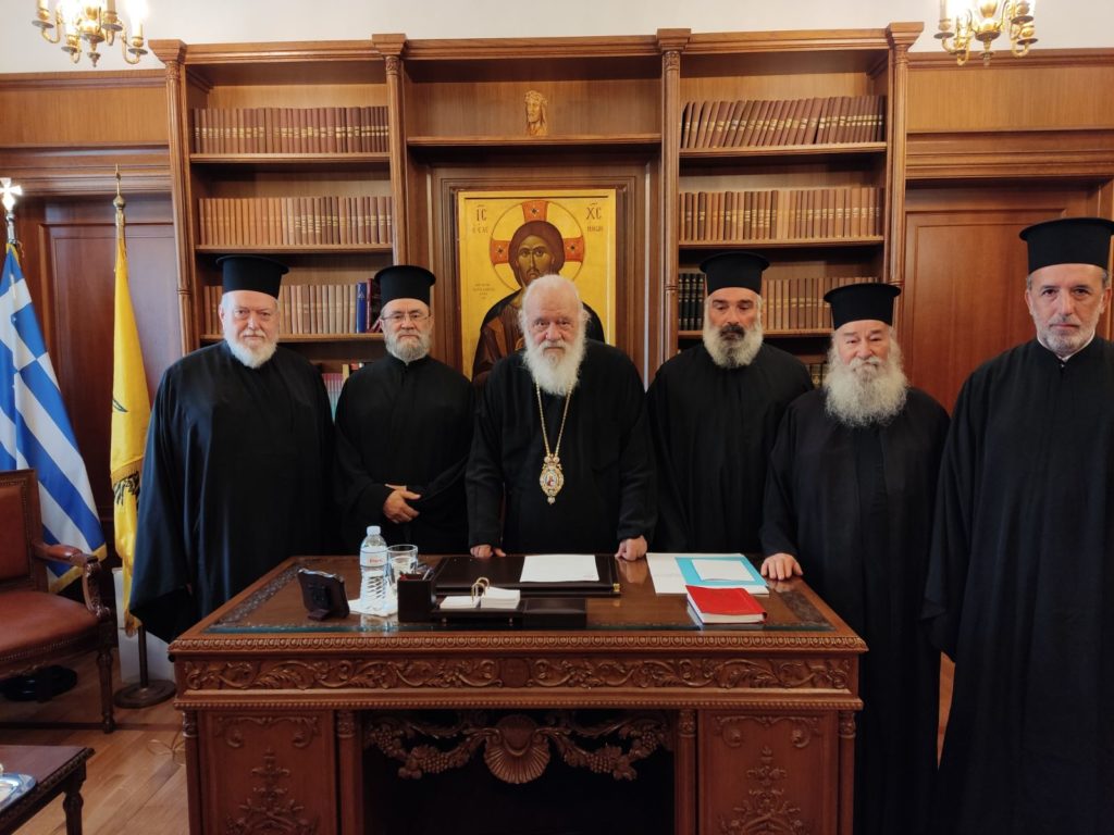 Συνάντηση Αρχιεπισκόπου – ΙΣΚΕ:  Συζητήθηκαν προβλήματα των κληρικών