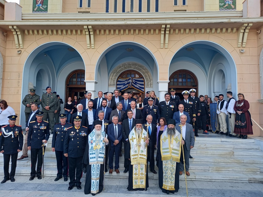 Ο εορτασμός της Αγίας Σκέπης και της Εθνικής Επετείου στην Κόρινθο