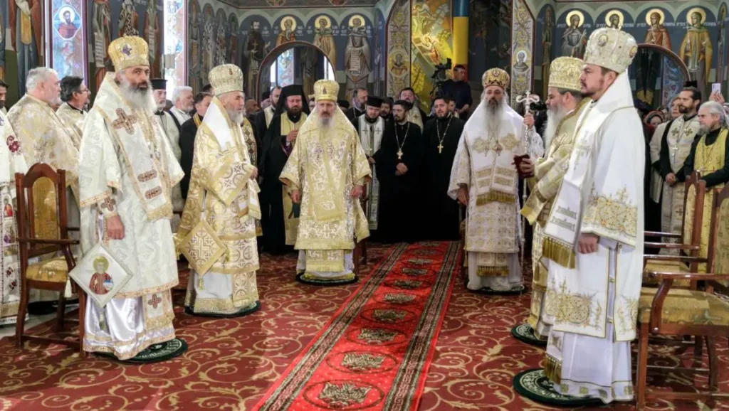 Patriarhul României: Mitropolia Basarabiei cultivă iubirea statornică pentru Biserica Strămoşească a poporului român