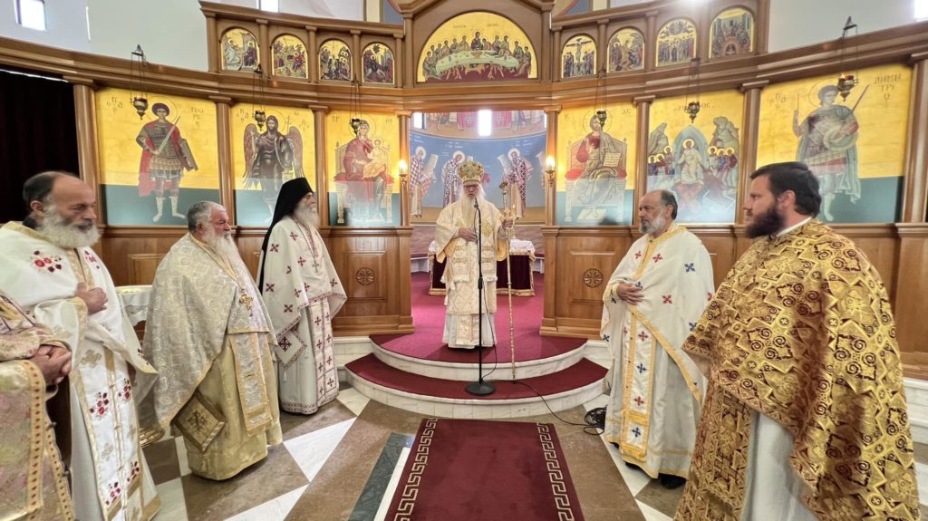 Kremtohet Shën Dhimitër Mirovliti në Katedralen “Ngjallja e Krishtit” Gjirokastër