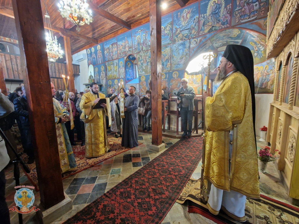 Обновление на храм “Св. Петка” в радомирското село Бобораци