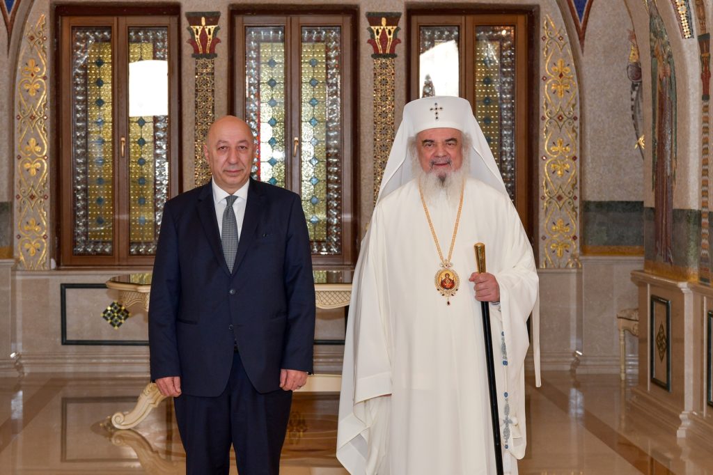 Ambasadorul Republicii Georgia la Bucureşti, în vizită la Patriarhia Română