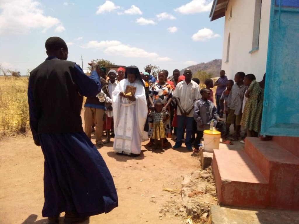 Πανηγύρισε ο Ιερός Ναός Αγίων Ευλαμπίου και Ευλαμπίας στην Ιρίνγκα της Τανζανίας