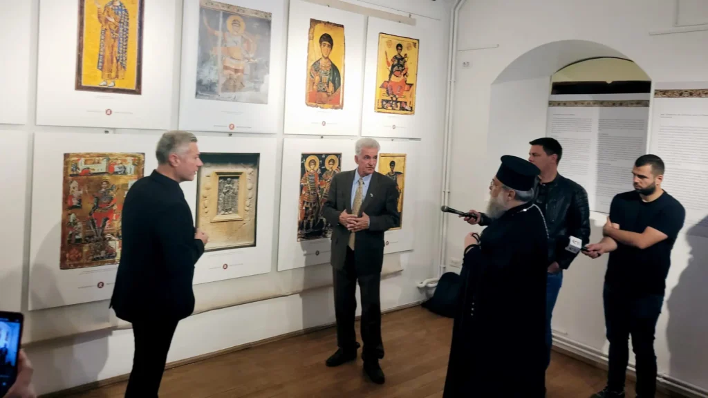 O expoziție cu reprezentări ale Sfântului Dimitrie în Muntele Athos a fost prezentată la Craiova