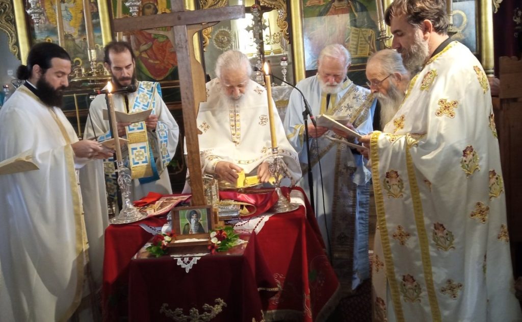 Αρχαιοπρεπής Θεία Λειτουργία Αγίου Ιακώβου του Αδελφοθέου στην Ι.Μ. Μεταμορφώσεως του Σωτήρος Κύμης