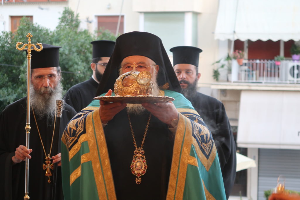 ”ΔΗΜΗΤΡΙΑ 2022” 8η μέρα: Αρχιερατική Θεία Λειτουργία και υποδοχή Τιμίας Κάρας Αγίας Φωτεινής της Σαμαρείτιδος