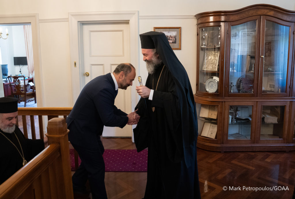 Ο Αρχιεπίσκοπος Μακάριος υποδέχθηκε τον νέο Ύπατο Αρμοστή της Κυπριακής Δημοκρατίας στην Αυστραλία